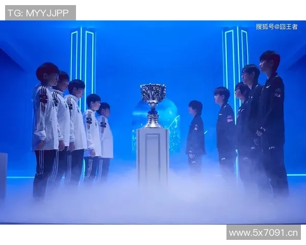 独家解析FPX战队在比赛中意识的优劣势对比分析